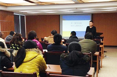 湖南銀河電氣有限公司舉辦消防安全培訓